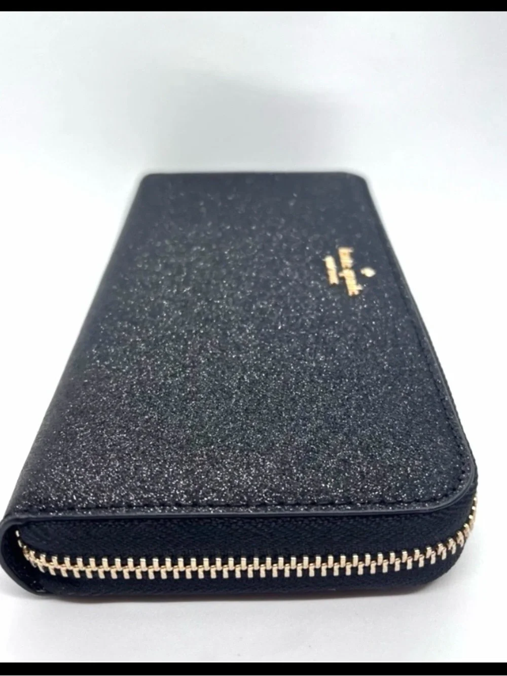 Kate Spade Shimmy Glitter Boxed Large Continental Wallet in black like new